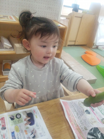 そら豆の皮むき！