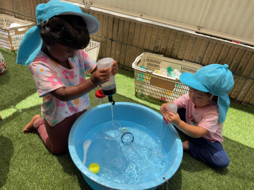 水遊びって楽しいね！！